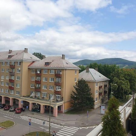 Mezonetovy Apartman V Centre Novej Dubnice Ilava Luaran gambar