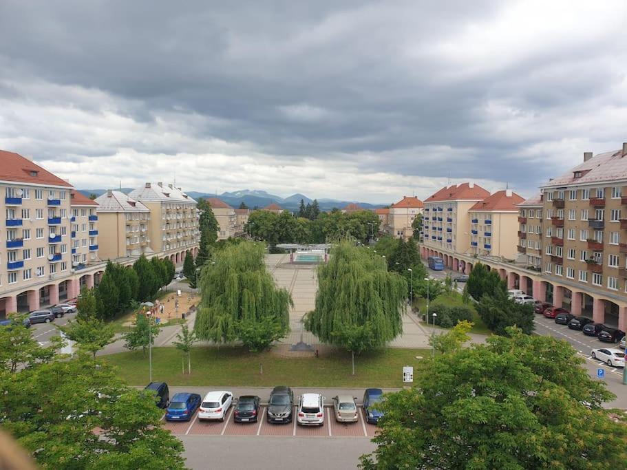 Mezonetovy Apartman V Centre Novej Dubnice Ilava Luaran gambar